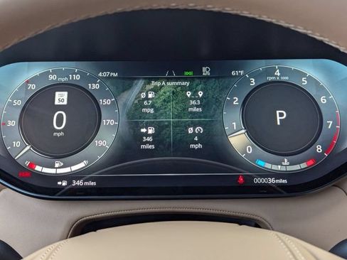 New 2025 Land Rover Range Rover SV AWD/4WD image 8