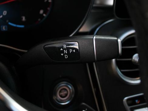 Used 2020 Mercedes-Benz GLC 300 4MATIC image 10