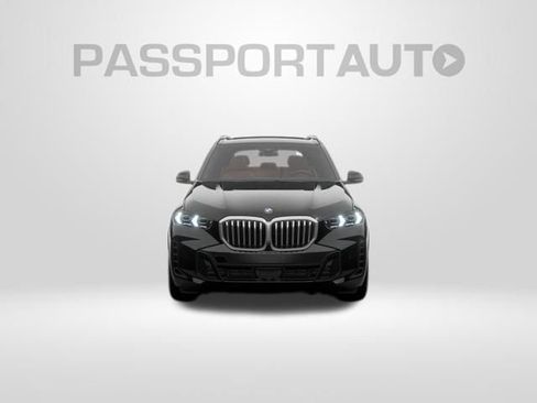 New 2026 BMW X5 xDrive40i w/ M Sport Package AWD/4WD image 3