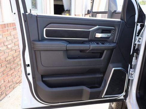 Used 2025 RAM 2500 Laramie image 10