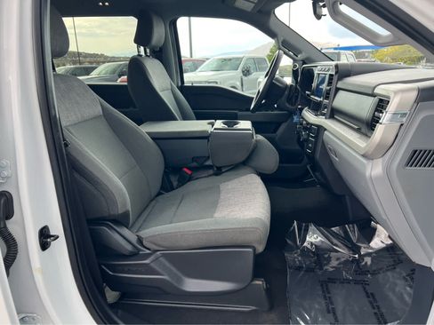Certified 2024 Ford F350 XLT AWD/4WD image 17