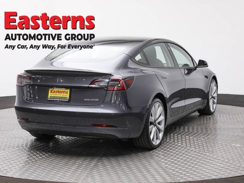 Used 2018 Tesla Model 3 Performance image 4