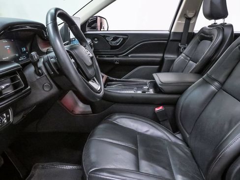 Used 2022 Lincoln Aviator Reserve w/ Elements Package Plus RWD image 9