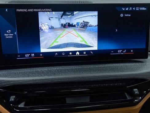 New 2026 BMW 330i xDrive Sedan w/ Premium Package image 20