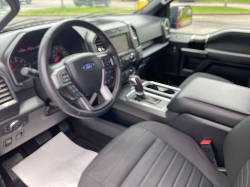 Used 2019 Ford F150 XLT w/ Equipment Group 302A Luxury AWD/4WD image 26