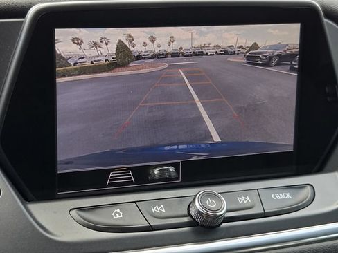 Used 2022 Chevrolet Blazer LT FWD image 19