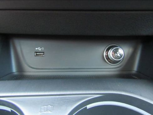 Used 2019 Audi A4 2.0T Premium w/ Convenience Package image 49