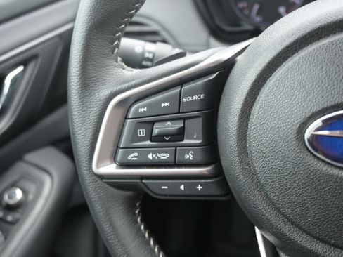 Used 2025 Subaru Outback Premium AWD/4WD image 18