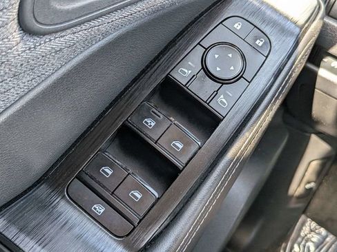 Used 2021 Nissan Rogue SV image 26