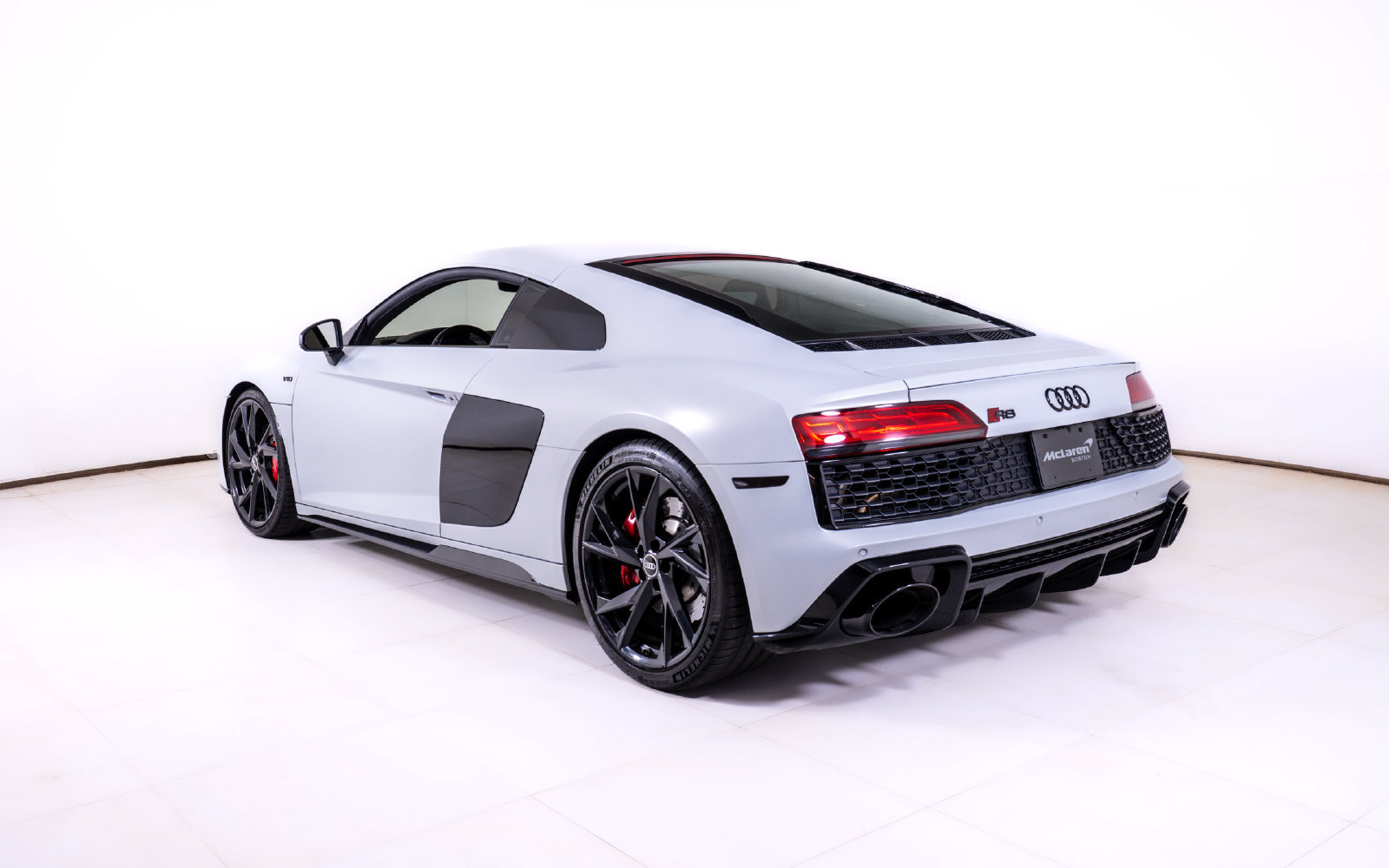 Used 2022 Audi R8 V10 performance w/ Premium Package RWD image 3