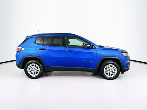 Used 2018 Jeep Compass Sport FWD image 10