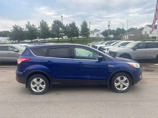 Used 2016 Ford Escape SE AWD/4WD video 1