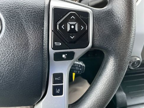 Used 2018 Toyota Tundra SR5 w/ TRD Off Road Package image 22