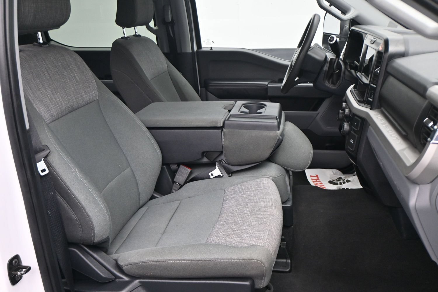 Used 2025 Ford F350 XLT AWD/4WD image 22