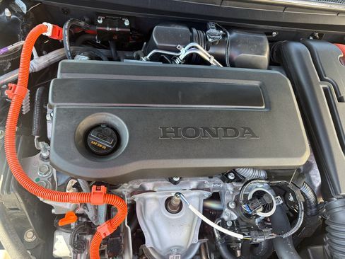 Certified 2025 Honda Accord Sport image 31