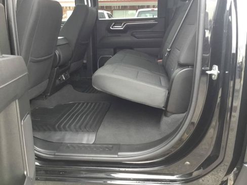 Used 2025 Chevrolet Silverado 2500 LT w/ Trail Boss Package AWD/4WD image 35
