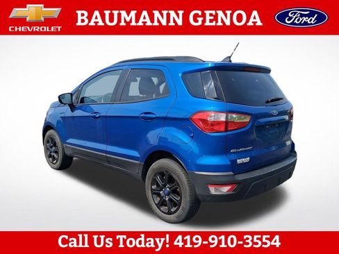 Used 2021 Ford EcoSport SE FWD image 3
