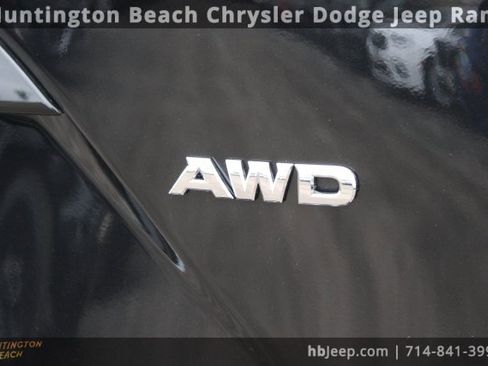 Used 2022 Nissan Murano S image 6