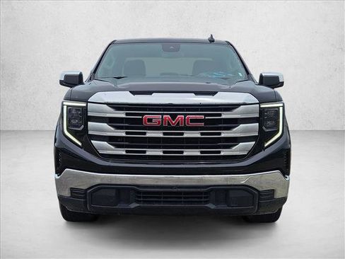Used 2024 GMC Sierra 1500 SLE RWD image 2