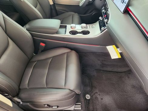 New 2026 Genesis GV70 2.5T Select AWD/4WD image 9