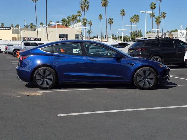 Used 2025 Tesla Model 3 Long Range RWD image 4