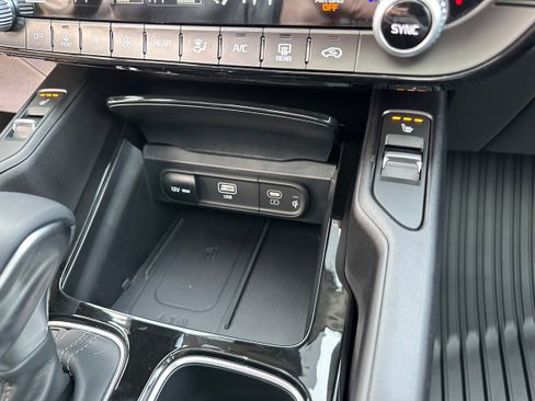 New 2025 Kia Telluride S AWD/4WD image 46