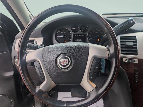 Used 2007 Cadillac Escalade ESV AWD w/ Information Package image 39