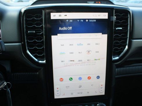 New 2025 Ford Ranger XLT w/ Equipment Group 301A High AWD/4WD image 24