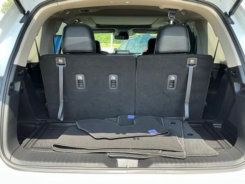 Used 2024 Honda Pilot Elite image 5