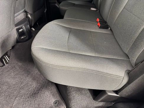 Used 2024 RAM 3500 Tradesman w/ Chrome Appearance Group image 24