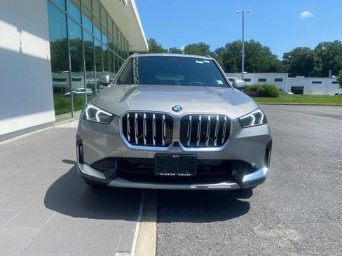 New 2026 BMW X1 xDrive28i w/ Technology Package AWD/4WD image 4
