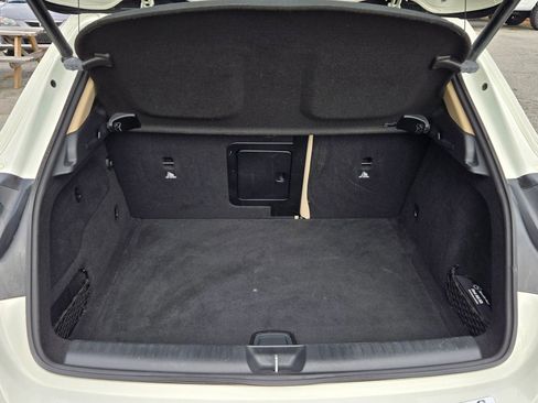 Used 2016 Mercedes-Benz GLA 250 GLA 250 Sport Utility 4D image 12