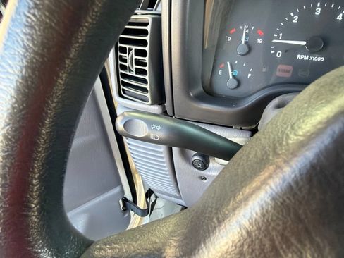 Used 1997 Jeep Wrangler SE AWD/4WD image 14