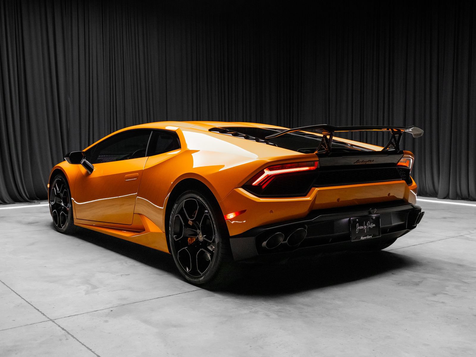 Used 2018 Lamborghini Huracan LP 580-2 RWD image 42