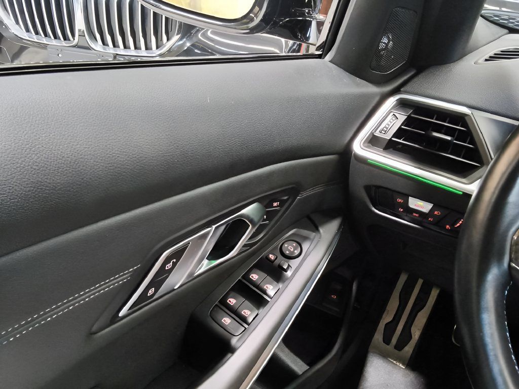 Used 2023 BMW M3 w/ Executive Package RWD image 28
