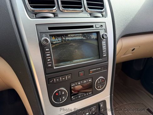 Used 2011 GMC Acadia SLT AWD/4WD image 61