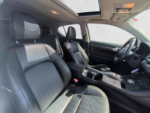 Used 2011 Lexus CT 200h Premium w/ Premium Audio Pkg FWD image 20