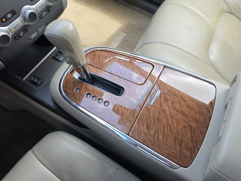Used 2011 Nissan Murano LE AWD/4WD image 30