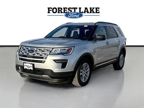 Certified 2019 Ford Explorer XLT w/ Class III Trailer Tow Package image 3