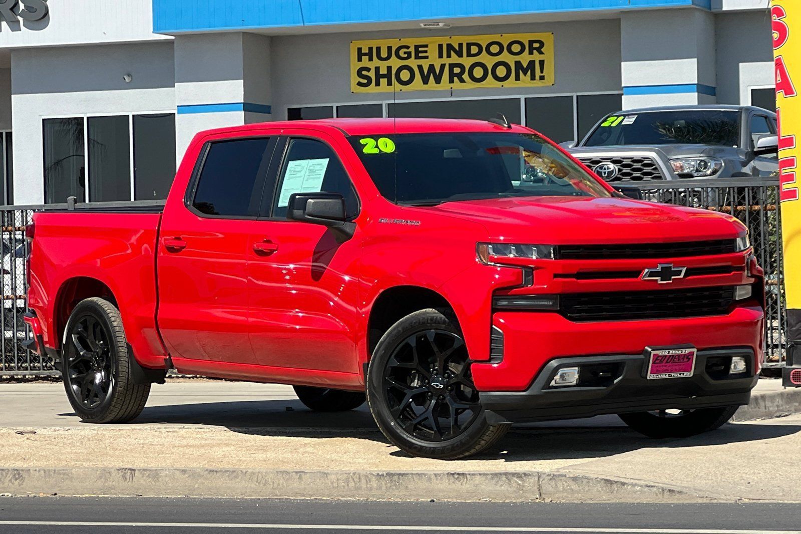 Used 2020 Chevrolet Silverado 1500 RST w/ All-Star Edition RWD image 2