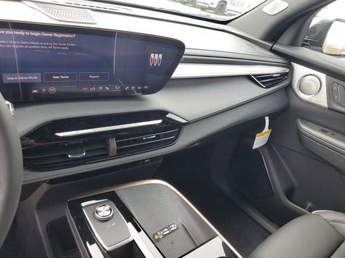 New 2026 Buick Enclave Avenir w/ Super Cruise Package image 26