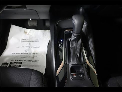 Used 2022 Toyota Corolla SE image 22