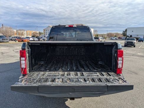 Used 2022 Ford F250 Lariat w/ Lariat Value Package image 12