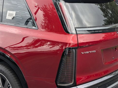New 2026 Cadillac Vistiq Sport w/ LPO, Floor Liner Package image 10