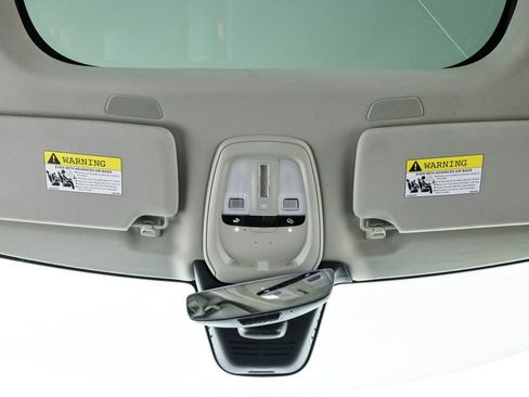 Certified 2023 Volvo XC90 B6 Core AWD/4WD image 20