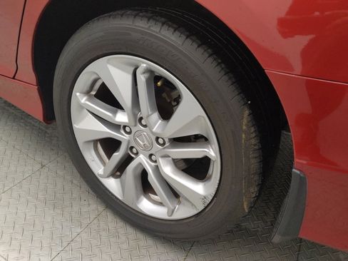 Used 2018 Honda Accord LX image 31