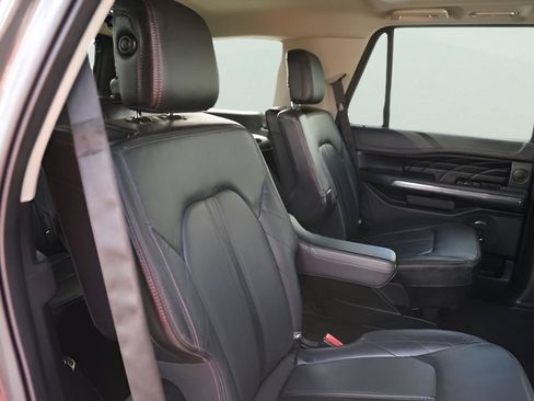 Used 2020 Ford Expedition Platinum RWD image 19