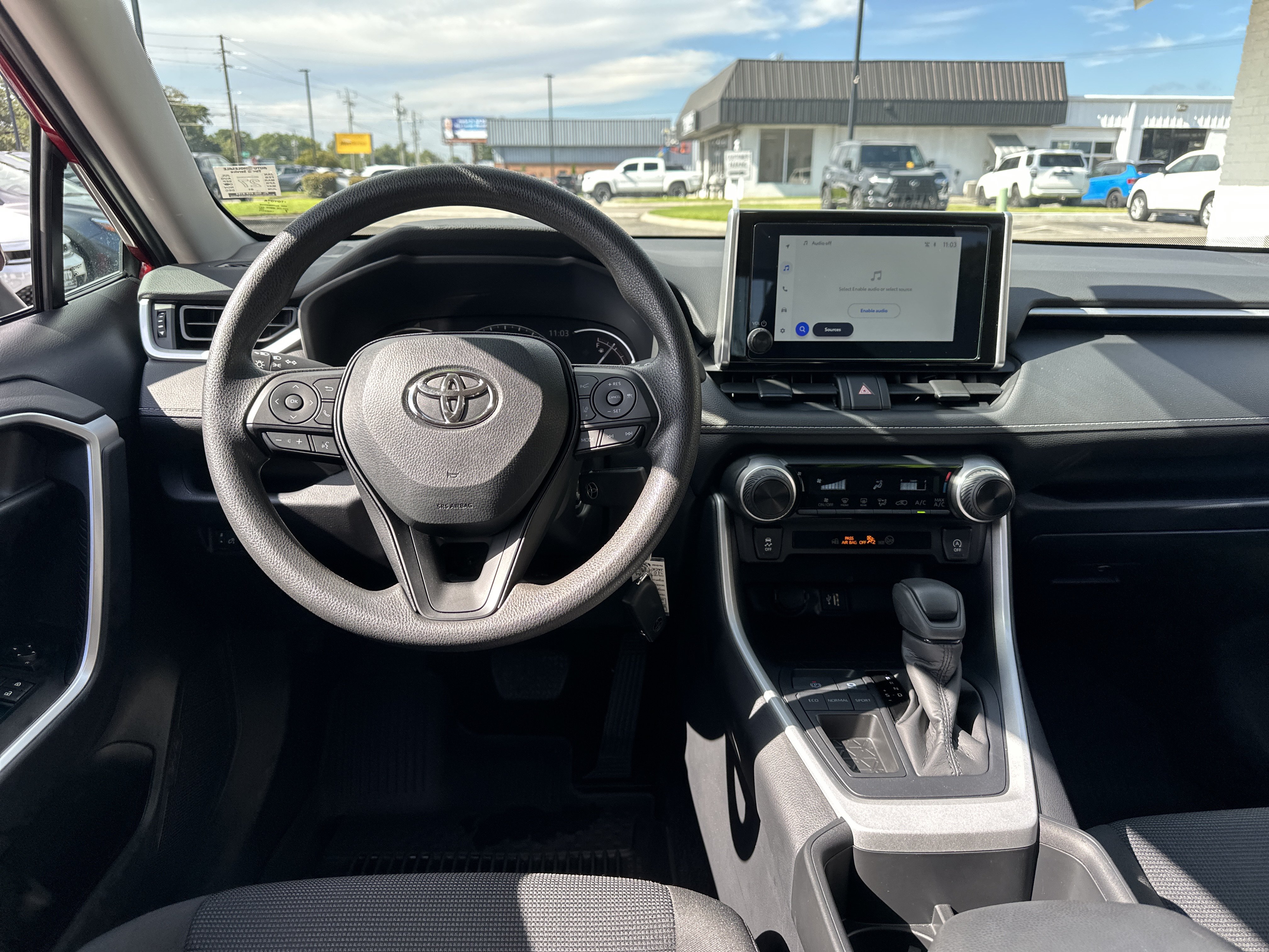 Used 2025 Toyota RAV4 LE FWD image 15
