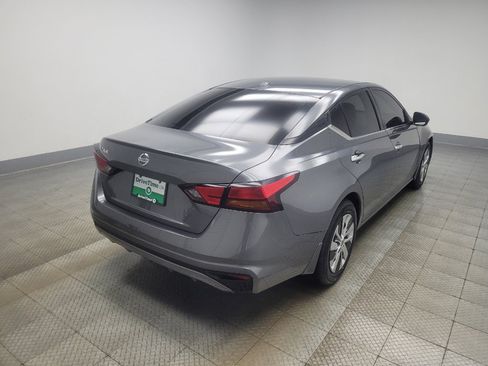 Used 2019 Nissan Altima 2.5 S FWD image 9