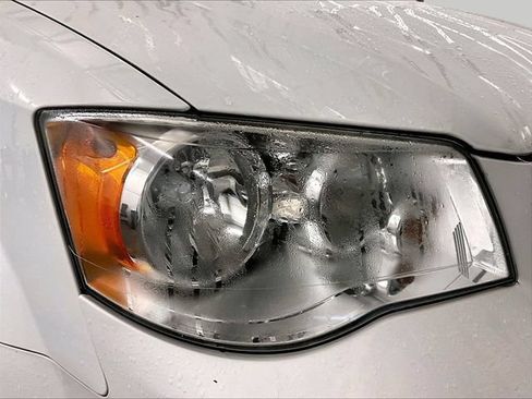 Used 2019 Dodge Grand Caravan SE FWD image 29
